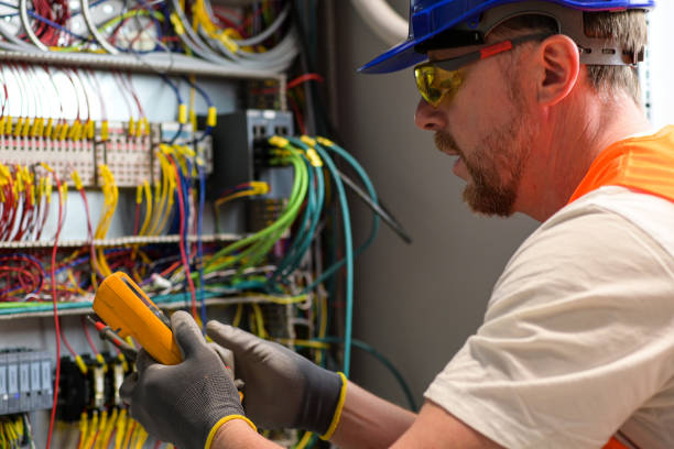 Best Electrical Contractors for Businesses  in Dundee, FL